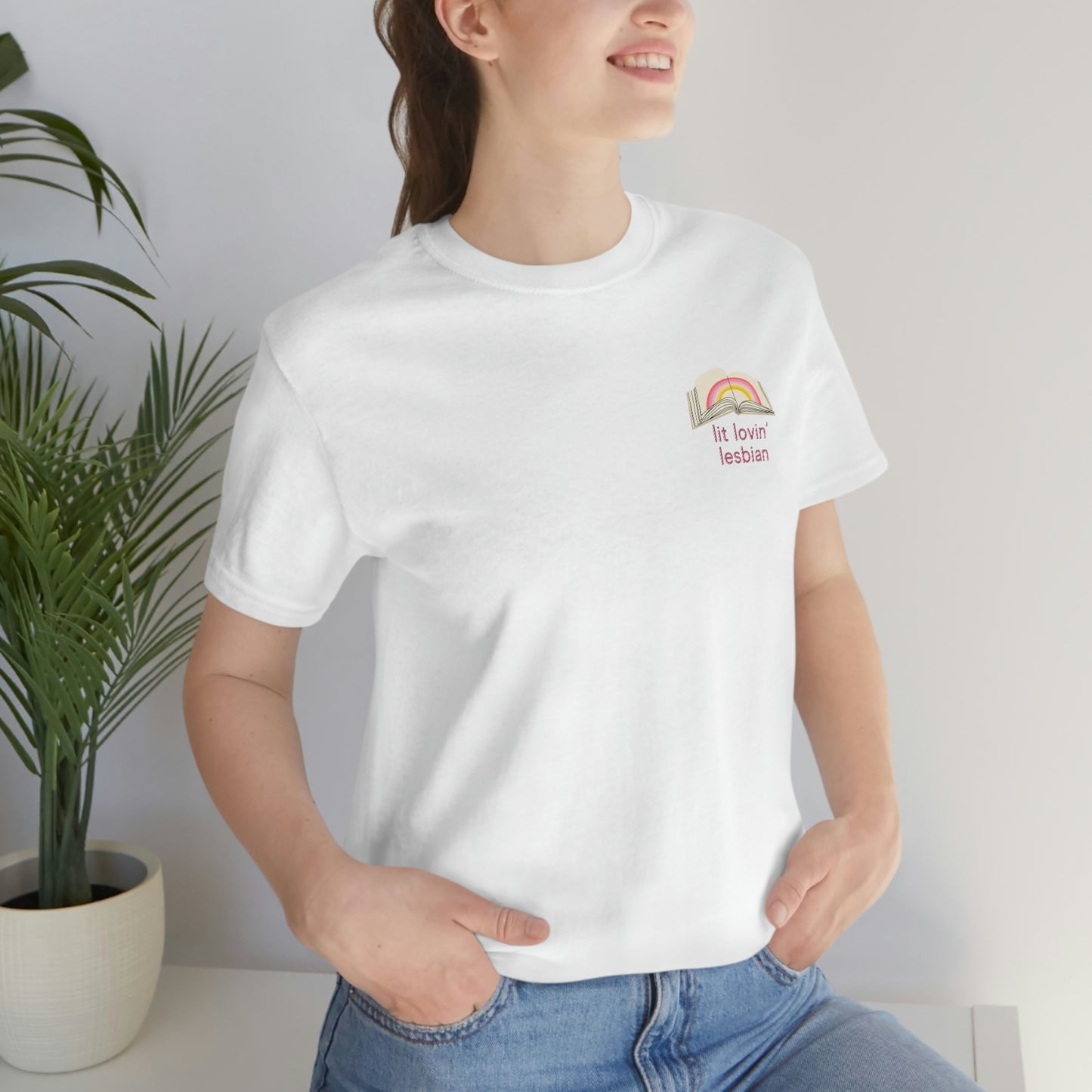 Lit Lovin Lesbian Tee